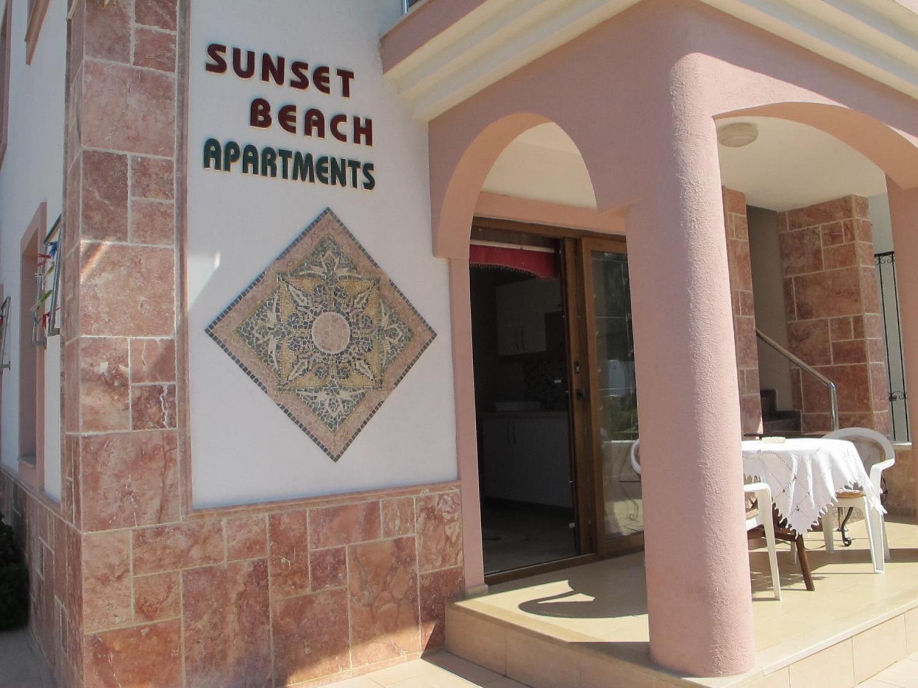 Sunset Beach Apartments Тургутрейс Екстериор снимка