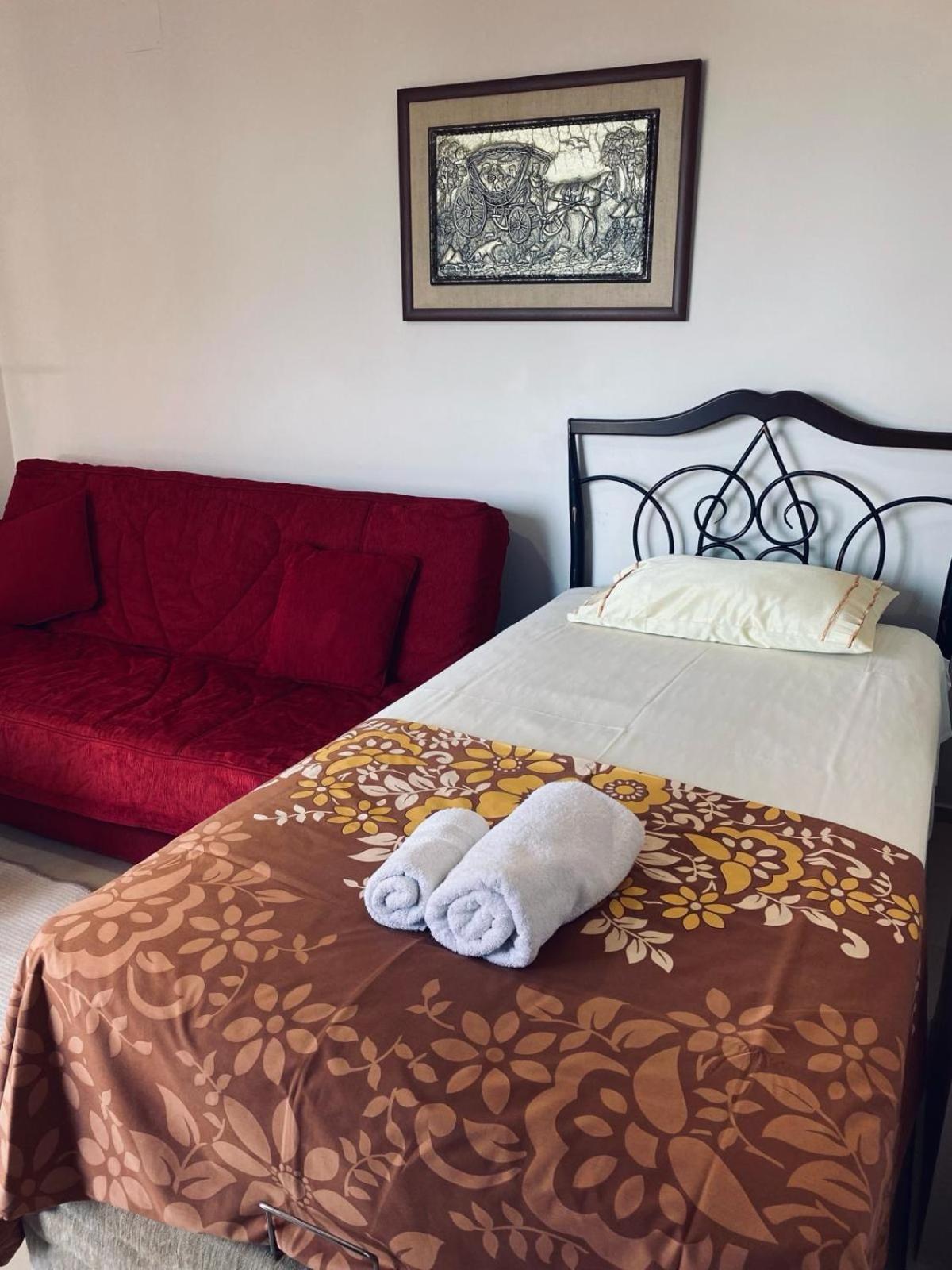 Sunset Beach Apartments Тургутрейс Екстериор снимка